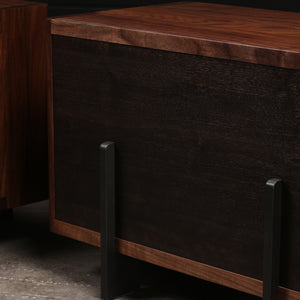 Dreyfus Nightstand (36L)