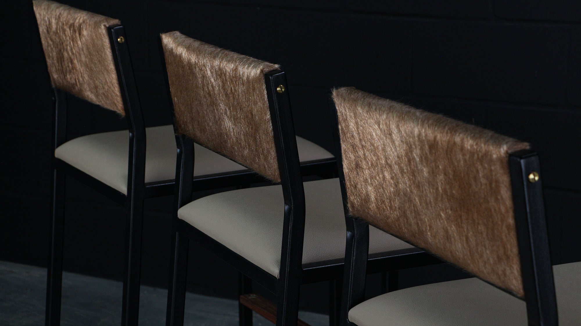 Shaker Stool - Beige Cowhide & Sandalwood Vinyl